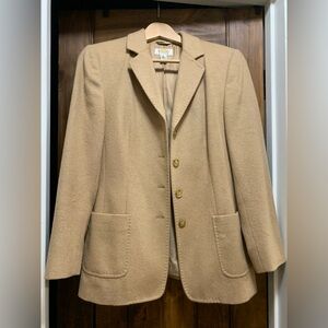 Beautiful Talbots camel hair coat size 8 Italy